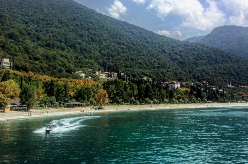 Островок: спрос на Абхазию обгоняет Турцию